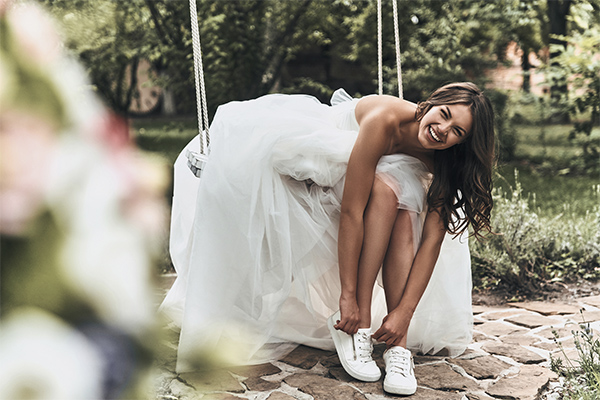 Femme en tenue de mariée (Istock)