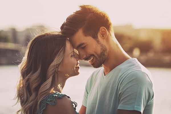 couple (istock)