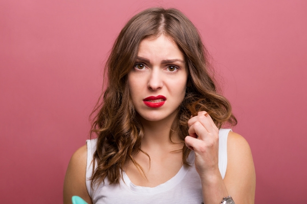Cheveux abîmés (Istock)